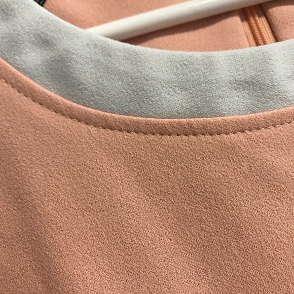 Casual dress - Picture 7 of 7